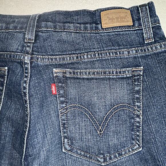 Levi's 550 Relaxed Boot Cut Women's Size 10M Blue Jeans Mid Rise Medium Wash - Picture 11 of 11